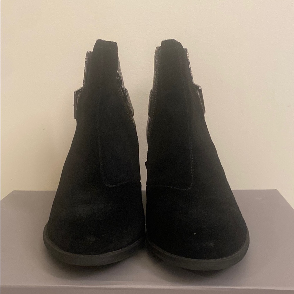Black Ankle Boots Suede-like Material Pointed Toe